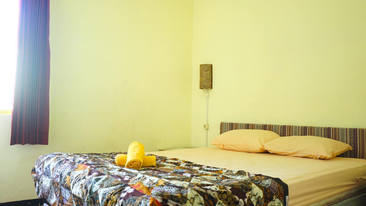 The Sleepingroom Hostel Jogyakarta Zewnętrze zdjęcie