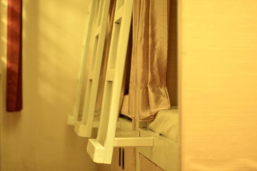 The Sleepingroom Hostel Jogyakarta Zewnętrze zdjęcie